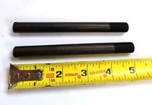 International Navistar ZTSE4375 Guide Stud Set - Picture 1 of 2