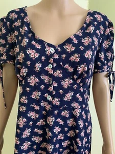 Women Tie Sleeve Floral Print Button Down Dress  - Picture 1 of 6