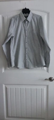 GUCCI 100% COTTON SLIM STRIPED ONE CHEST POCKET MEN'S SHIRT SZ 43/17  ITALY - Image 1 of 4