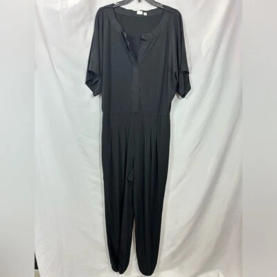 Gap black v neck jumpsuit size L - Image 1 of 4