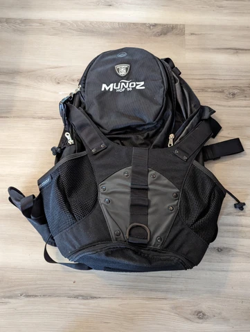 Vintage HOF 98 NFL Equipment Backpack Bag By Reebok.  Anthony Munoz New No Tags Cover
