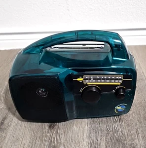 VTG Self Powered AM/FM Radio Solar & Crank Green See Through Freeplay No Charge - Picture 1 of 6