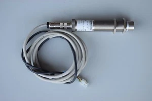 Heitronics  CT09.L6  Infrared Radiation Thermometer, -30 °C to 500 °C - Picture 1 of 5