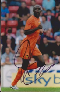 FOOTBALL PHOTO MOHAMED SISSOKO VALENCE SIGNATURE ORIGINALE - Picture 1 of 1