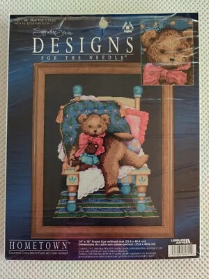 Kit de punto de cruz contado Designs For The Needle #5611 Mr. Bear Foto 1 de 4