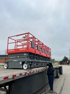 Refurbished Skyjack SJIII 3219 Electric Scissor Lift | 19ft | Win Win Equipment - Image 1 of 4