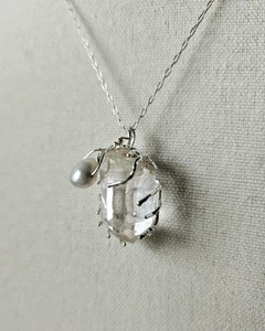 Clear Quartz Crystal Silver Wrapped Wire W/Pearl Bead On 25" Silver Chain - Picture 1 of 6
