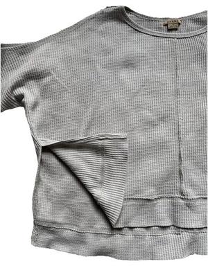 Camisa Anama Anthropologie Mujer Talla M Tejido Gofre Recortada Hombro Frío Gris BONITA Foto 1 de 4