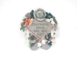 Gardeners Know the Best Dirt Plaque Midwest of Cannon Falls Hanging DÃ©cor