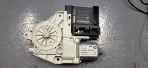 2005-2008 Volkswagen Jetta Drivers Left Front Door Power Window Motor - Picture 1 of 4