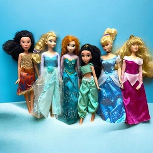 Modepuppe Menge 6 11 Zoll Prinzessin Elsa Anna Jasmin Cinderella Pocahontas - Bild 1 von 8