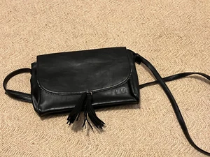 High quality vegan leather Louenhide crossbody bag RRP £50 - Picture 1 of 6