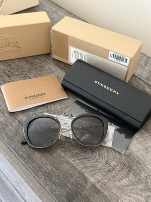 博柏利黑色哈瓦那塑料太阳镜深色渐变镜片 — 第 1/4 张图片