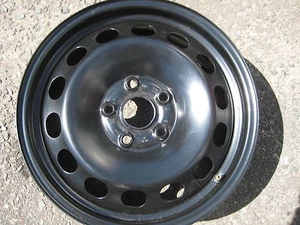 1 Stahlfelge für VW Golf 5/6, Touran, Audi A3, Seat Altea/Toledo, 6,5J x 16 ET50 - Bild 1 von 1