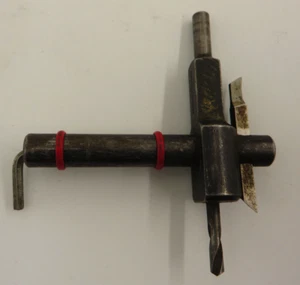 Metall oder Holz Bohrer Kreisschneidewerkzeug 2 Schneidköpfe - Bild 1 von 4