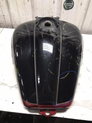 05 Yamaha XVZ1300 XVZ 1300 CT Royal Star Deluxe Gas Fuel Petrol Tank  - Image 1 of 4