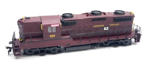 HO Scale Proto 2000 8143 LV Lehigh Valley GP18 Diesel Locomotive #302 *VIDEO!* - Picture 1 of 9