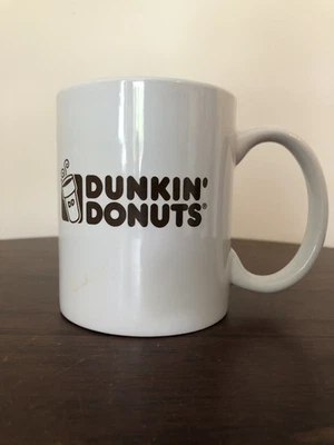 Taza de cerámica de café vintage Dunkin Donuts con logotipo marrón de una cara 2012 Foto 1 de 4