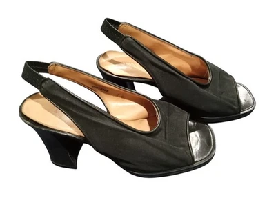 复古 Y2K 双唇黑色露跟厚跟 7 码 — 第 1/4 张图片