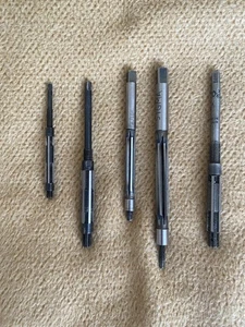 VINTAGE SET OF 4 ADJUSTABLE HAND REAMERS + 1 SPARE - Picture 1 of 10