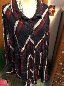 DIANE GILMAN BUTTON FRONT TOP SIZE 2X - Picture 1 of 1