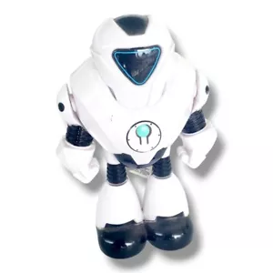 #BN New Space Robot With Lights And Sound Ages 3+ - Picture 1 of 2