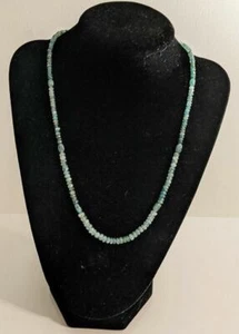 Beautiful 18" Graduated Full Jade Bead Necklace - 14Kt Clasp - Picture 1 of 4