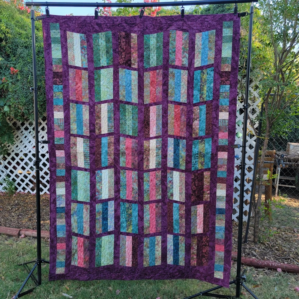 New Homemade "Colorful Picket Fence" Quilt, 656"x80", Batik Fabrics - Image 1 of 4