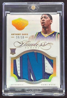 2012-13 Panini Flawless Rookie Patches Gold #8 Anthony Davis RC /10 - Image 1 of 2