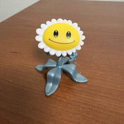 K’nex Plants vs. Zombies Garden Warfare Power Flower 2” Minifigure Series 6 2014 - Image 1 of 4