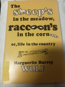 Marguerite Hurrey Wolf "Sheep's in the Meadow, Racoon's in the Corn" Q2 - Bild 1 von 1