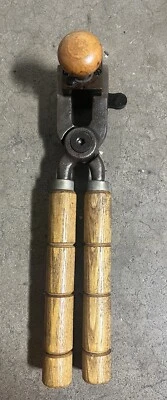 Lyman Shotgun Slug SC 20 GA Sabot Mould, 350 Grains W/ saeco Handles 2654120 - Image 1 of 4