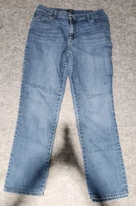 Lee Jeans  Women's Size 30 Blue Relaxed Fit Straight Leg Light Wash Denim - Picture 1 of 8