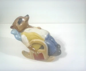 The Ringtale Raccoons Figurine Dad Sleeping In Chair 1981 Goebel Taiwan - Picture 1 of 7
