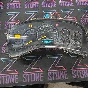 99-02 Chevy GMC Silverado Yukon Sierra Tahoe Speedometer Instrument Cluster OEM - Picture 1 of 6