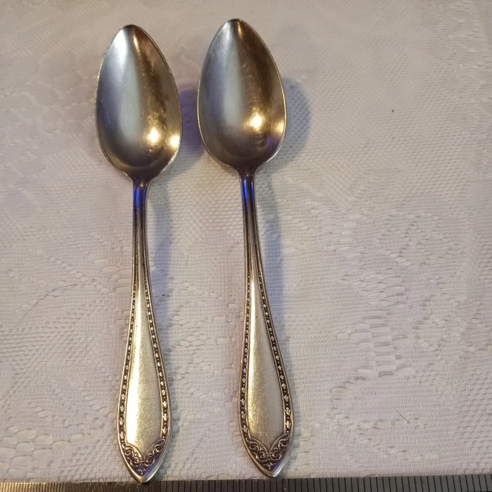 Placa de prata comunitária 6" 2 colheres de chá muito bom estado usado  - Imagem 1 de 4