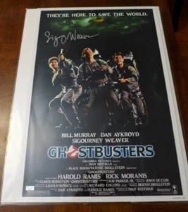 SIGOURNEY WEAVER - AUTOGRAPHED 16X24 SIGNED "GHOSTBUSTERS" POSTER CA COA - Picture 1 of 3
