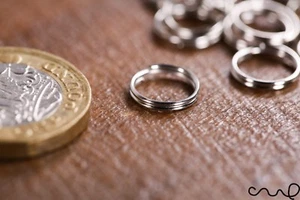 50 x 10mm Small Round Split Rings Double Loop Jump Rings Linking Ring Jewellery - Picture 1 of 5