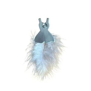 20 x Silver Wedding Dresses Feather Ballgown Embellishments Card Topper Gem Eve - Picture 1 of 1