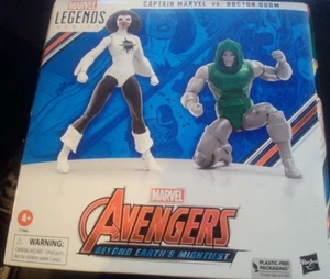 Hasbro Marvel Legends Series: Avengers - Captain Marvel vs. Doctor Doom figures - Picture 1 of 5
