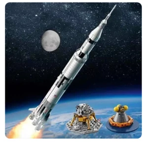 NEW Saturn V Rocket (92176) **NIB GENERIC BRICKS** - Picture 1 of 3