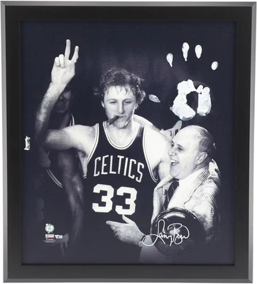 Celebración de cigarros 20x24 firmada por Larry Bird Celtics con lienzo rojo con impresión a mano Foto 1 de 2