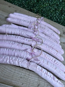9 x baby pink satin padded coat hangers - Picture 1 of 2