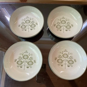 "4 cuencos de cereal sopa marfil verde vintage de 6"" años 70 retro MCM - Imagen 1 de 5