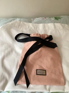 Gucci Beauty Wash Bag In Pink - Picture 1 of 6