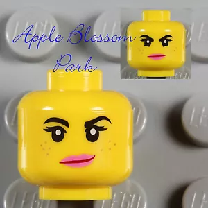 NUEVO LEGO Mujer Niña MINIFIGURA CABEZA - Película Wyldstyle Estilo Salvaje con Labios Rosados Sonrisa - Imagen 1 de 1