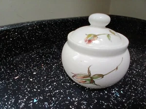 BEVERLEY HEWITT DESIGNS DECKELZUCKER - Bild 1 von 4