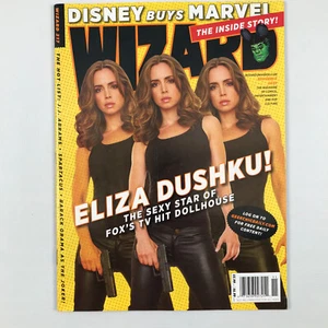 Wizard - The Comics Magazine November 2009 Cover: Eliza Dushku - Picture 1 of 2