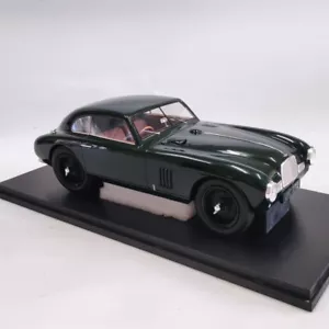 Matrix 1/18 model Aston Martin DB MKII LML 1949 Green - Picture 1 of 6