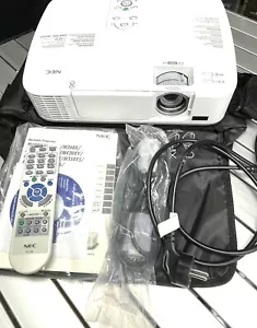 NEC M260X HDMI Professional Desktop Projektor Heimkino TV Video Game Beamer 868h - Bild 1 von 7